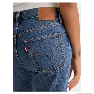 Levi’s Classic 501 Denim Jeans in Stone Wash